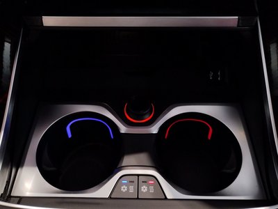 2022 BMW X6 — миниатюра 66