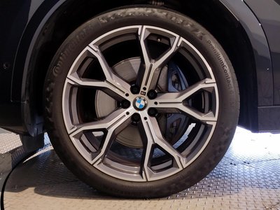 2022 BMW X6 — миниатюра 20