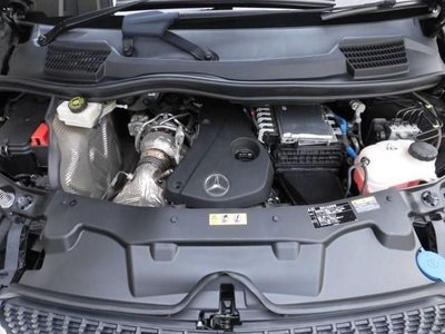 MERCEDES-BENZ V-CLASS - 8