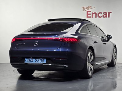 MERCEDES-BENZ EQS - 3