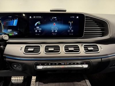 MERCEDES-BENZ GLS - 8