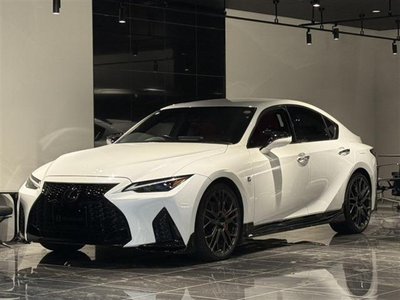 LEXUS IS - 1