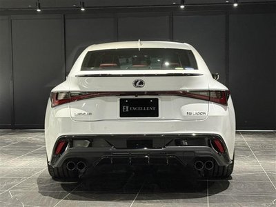 LEXUS IS - 10