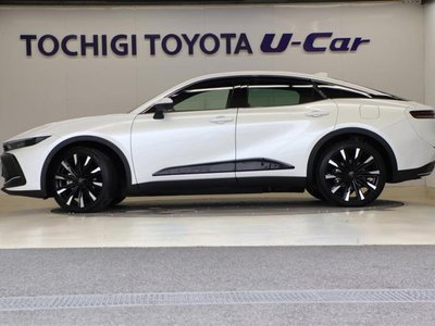 TOYOTA CROWN CROSSOVER - 2