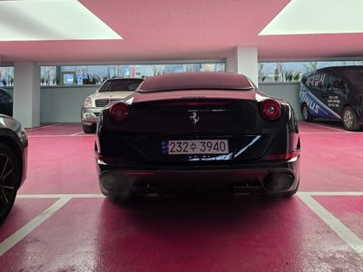 FERRARI CALIFORNIA - 3