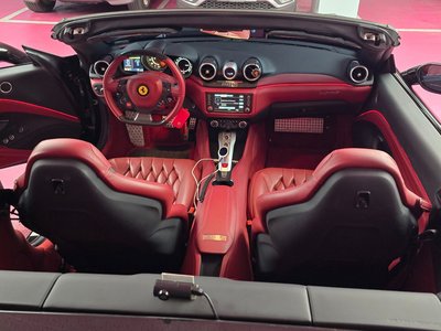 FERRARI CALIFORNIA - 10