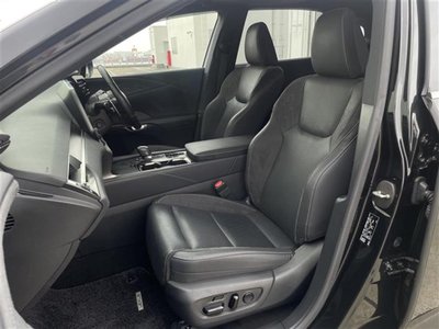 صورة مصغرة 24 لـ 2024 Lexus RX