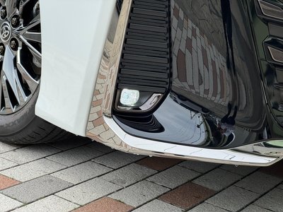 TOYOTA VELLFIRE - 10