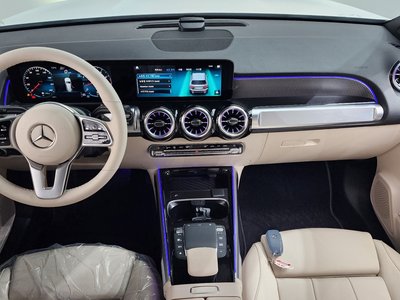 MERCEDES-BENZ GLB - 5