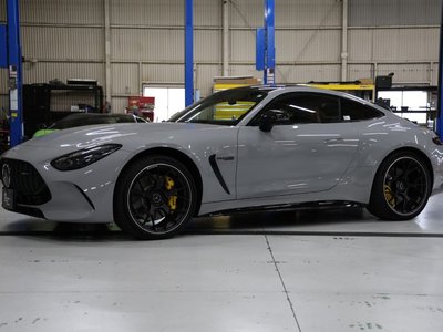 MERCEDES-BENZ GT AMG - 9