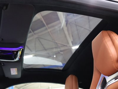 MERCEDES-BENZ GT AMG - 8