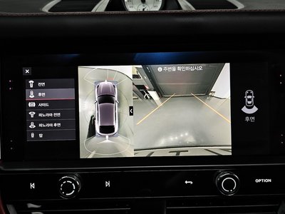 2023 Porsche MACAN thumbnail 20