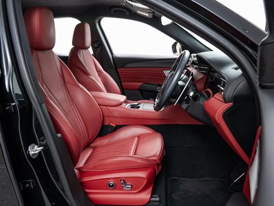 صورة 10 لـ 2023 Maserati GRECALE
