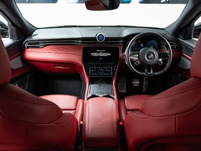 صورة 4 لـ 2023 Maserati GRECALE