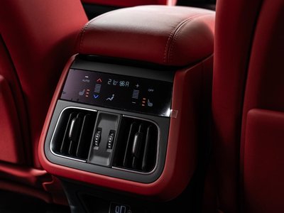 2023 Maserati GRECALE — миниатюра 33