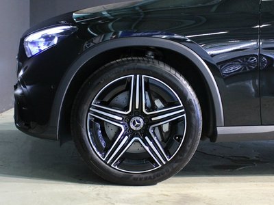2025 Mercedes-BENZ GLC thumbnail 39