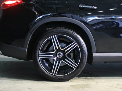 2025 Mercedes-BENZ GLC thumbnail 41