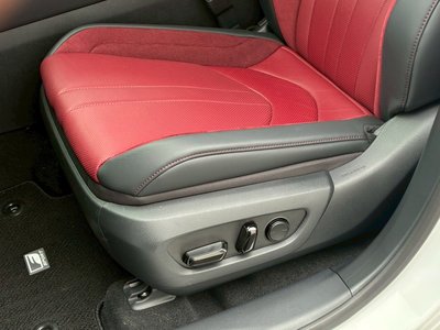 2025 Lexus RX — миниатюра 64