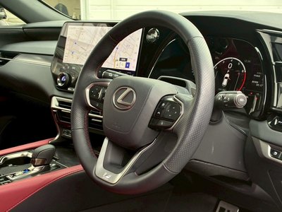 2025 Lexus RX — миниатюра 40