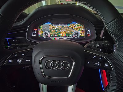 2022 AUDI Q8 — миниатюра 18