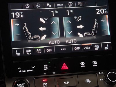 2022 AUDI Q8 — миниатюра 17