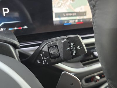 2025 BMW X5 — миниатюра 29