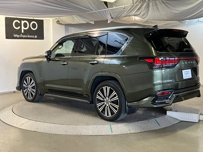 LEXUS LX - 2
