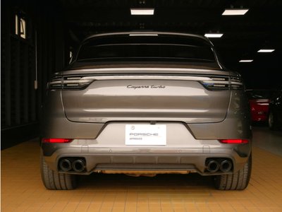PORSCHE CAYENNE - 4