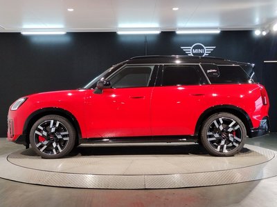 MINI MINI COUNTRYMAN - 10