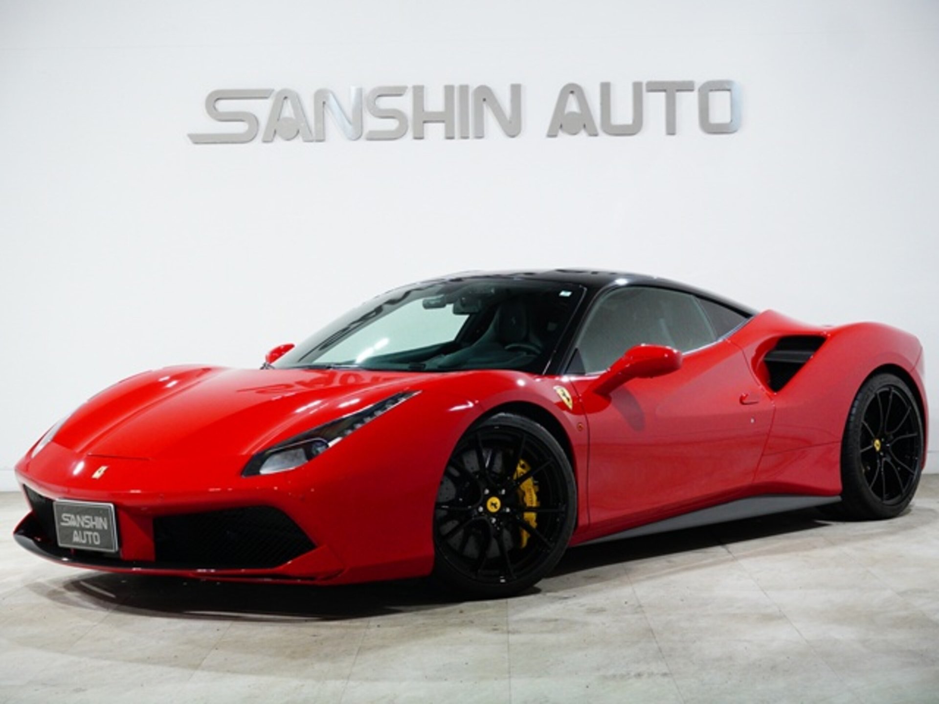 FERRARI 488 GTB - View 1