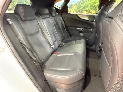 صورة 10 لـ 2023 Lexus NX