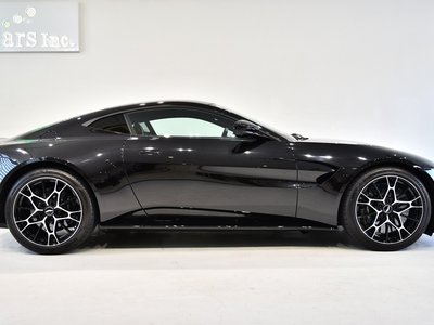 ASTON MARTIN VANTAGE - 5