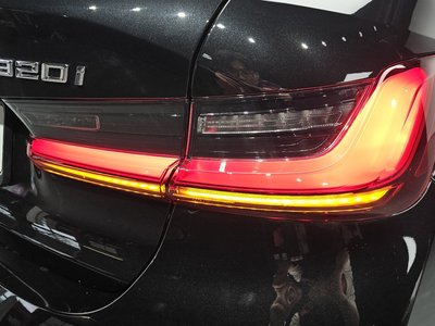2026 BMW 3 SERIES photo 10