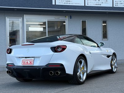 FERRARI PORTOFINO M - 5