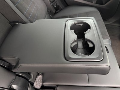 2025 BMW X1 — миниатюра 13