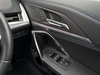 2025 BMW X1 — миниатюра 21
