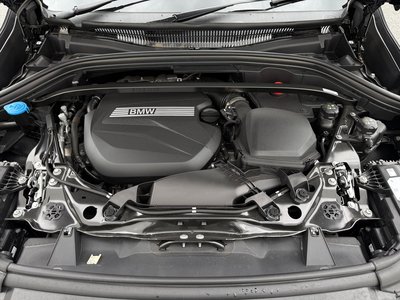 2025 BMW X1 — миниатюра 51