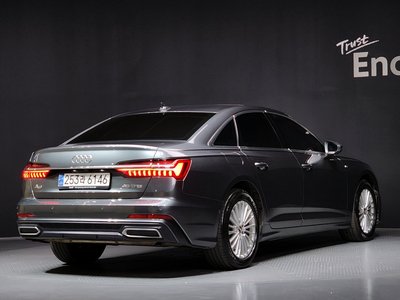 AUDI A6 - 4