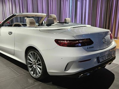 MERCEDES-BENZ E-CLASS - 1