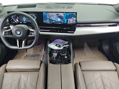 BMW 5 SERIES - 5
