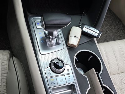 صورة 9 لـ 2022 GENESIS THE NEW G70