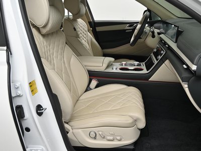 GENESIS GV80 - 10