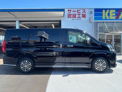 TOYOTA GRAND ACE - 7