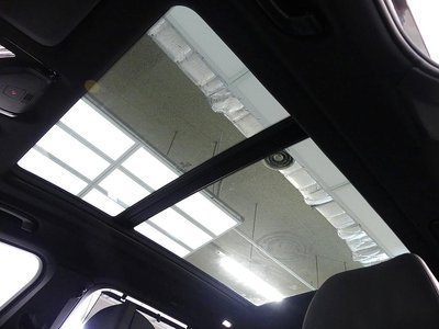 2025 BMW X5 thumbnail 12