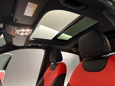 MERCEDES-BENZ GLA - 10