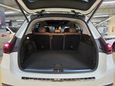 2025 Mercedes-BENZ GLE — миниатюра 11
