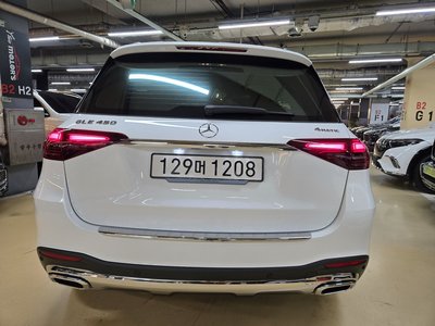 صورة 7 لـ 2025 Mercedes-BENZ GLE