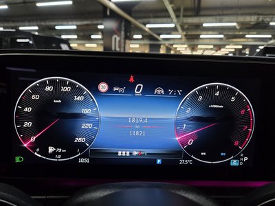 2025 Mercedes-BENZ GLE — миниатюра 20