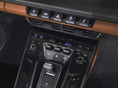2026 Porsche 911 — миниатюра 25