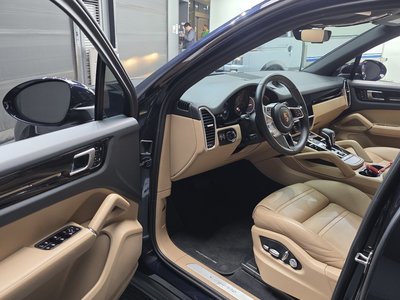PORSCHE CAYENNE - 10